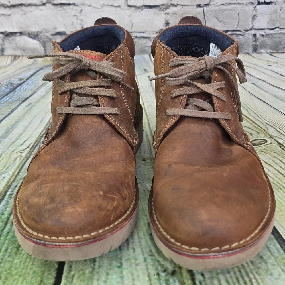 Clarks Vargo Mid Chukka Boots Mens 10.5 Brown Leather Lace Up Casual Comfort
